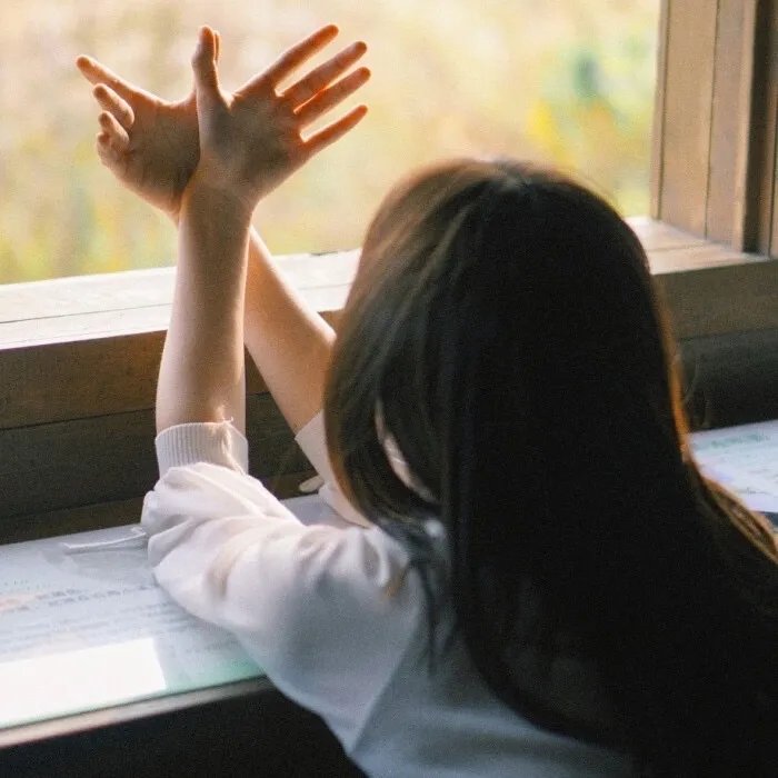 净身出户后，我带嫂子发家致富